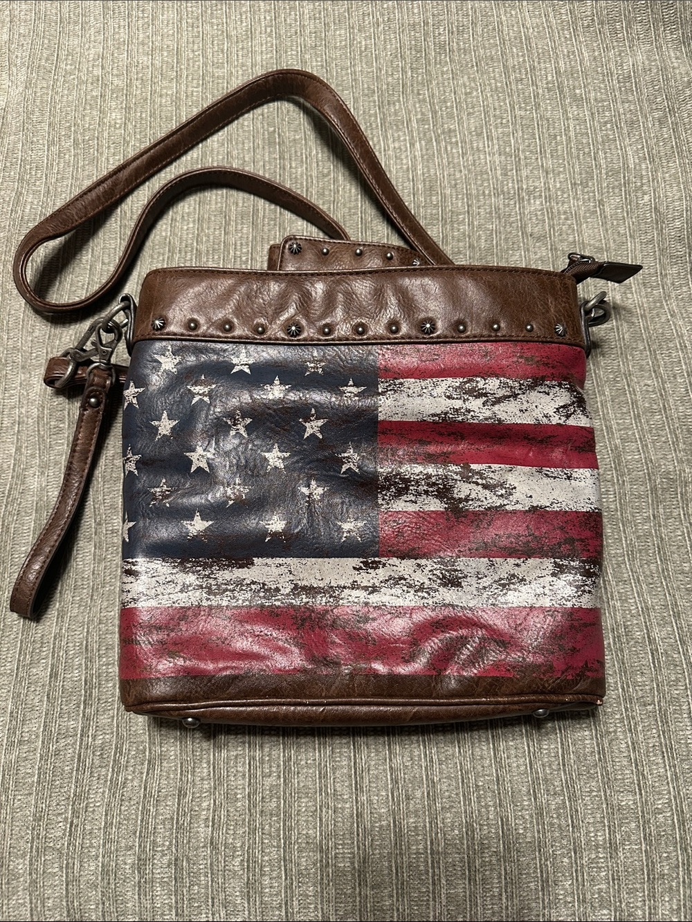 Shyanne Distressed American Flag Leather Messenger Bag - Brown/Red/Blue